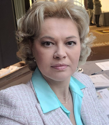Natallia Bulynionak, Committee Member